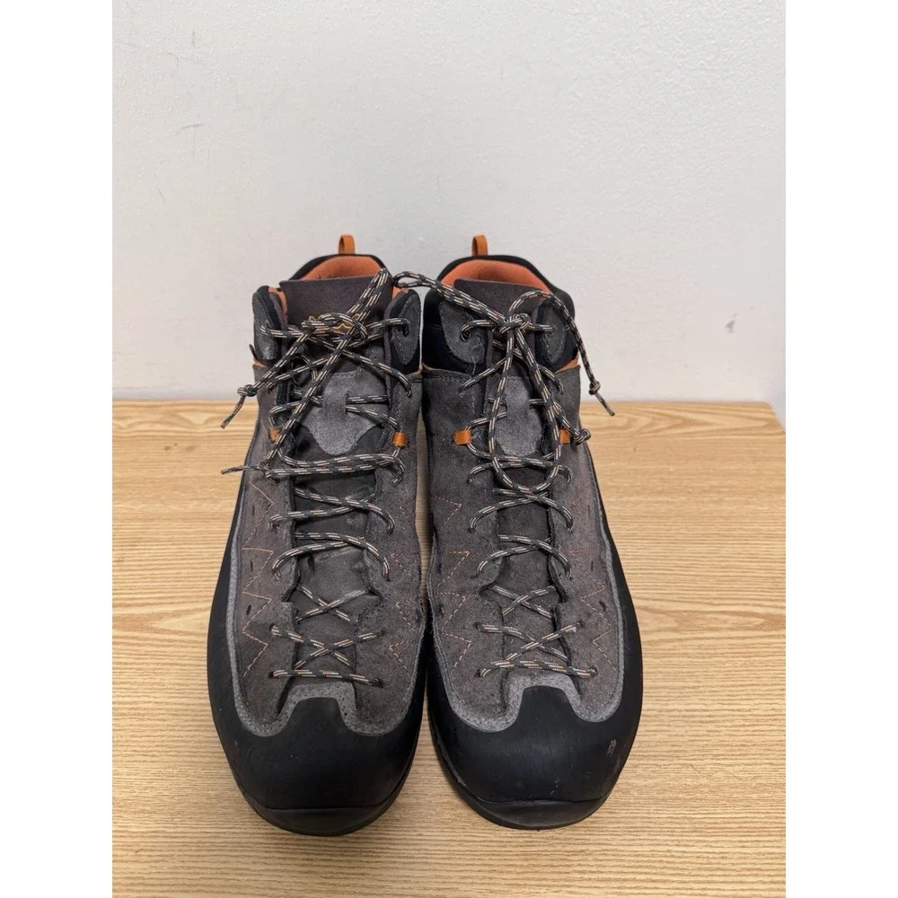 Asolo Magnum GV Hiking Boots Men's 11 Gore-Tex Waterproof Vibram Camping